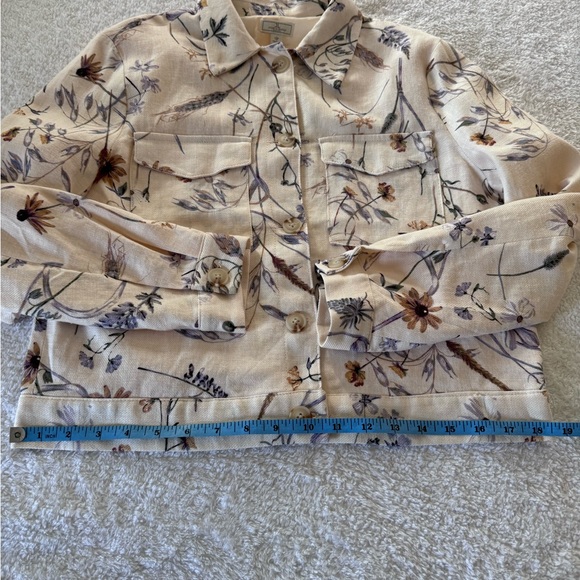Pretty floral linen blend jacket! Perfect for spring/ summer! - Picture 8 of 8